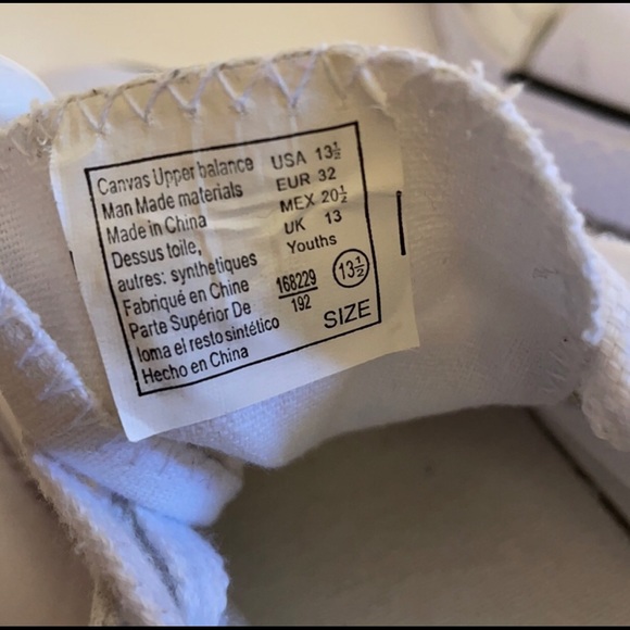 🔵👑”KIDS” AIRWALK WHITE CANVAS LOWTOP SNEAKERS - Picture 10 of 11